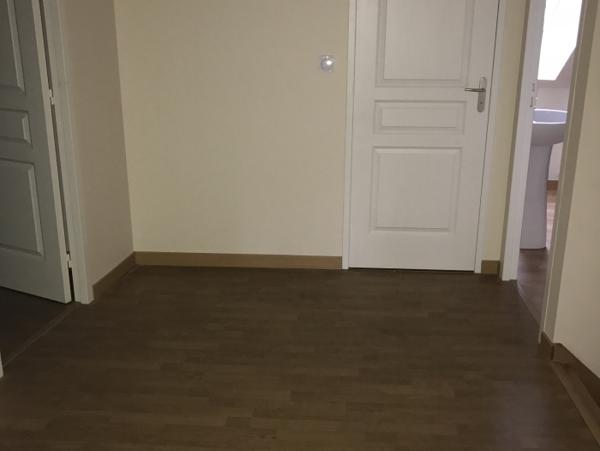 Location Appartement 4 pièces Issoudun (36100) - STALINIGRAD