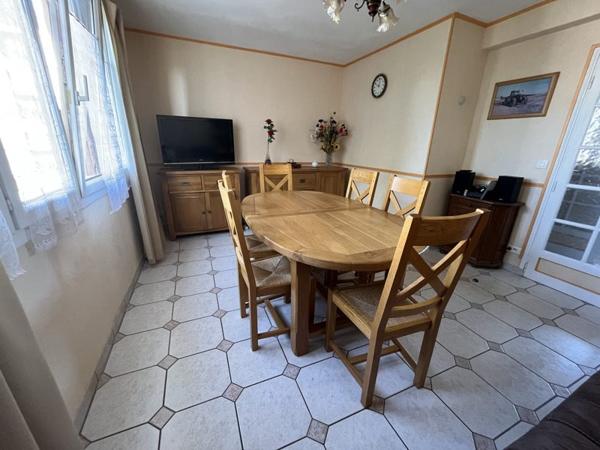 Appartement à vendre 161 000 € Les Clayes-sous-Bois 3 p 58,5 m² DPE E