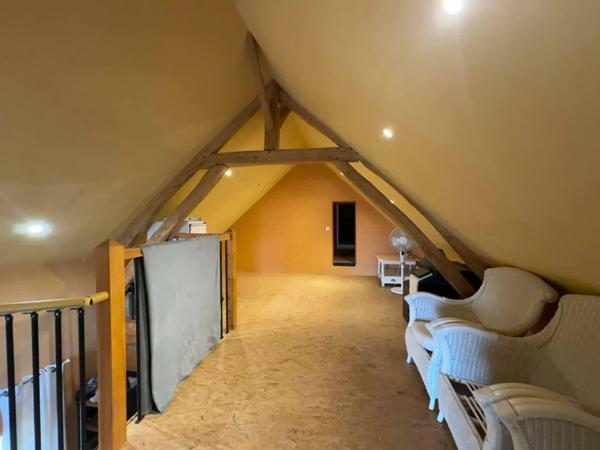 Maison à Poulaines de 160 m²