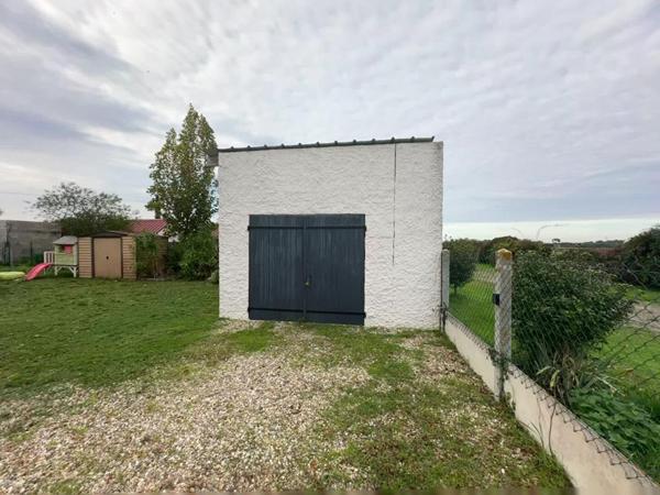 Maison à Poulaines de 160 m²