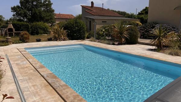 Grande Maison Individuelle avec Jardin et Piscine