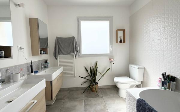 Maison à louer    4 pièces • 87 m2 Brest