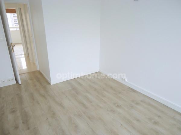 Sarcelles - Paul Herbé - F5 / 3 Chambres avec cave et Place de Parking - 89 m2 - 189 000 € FAI