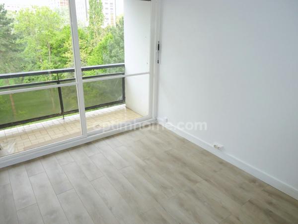 Sarcelles - Paul Herbé - F5 / 3 Chambres avec cave et Place de Parking - 89 m2 - 189 000 € FAI