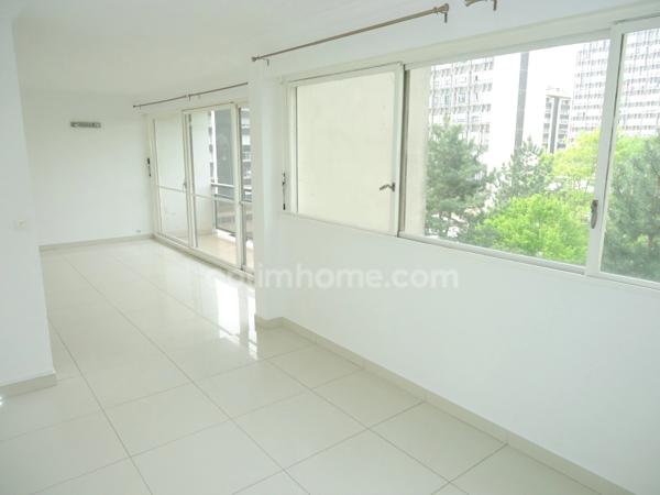 Sarcelles - Paul Herbé - F5 / 3 Chambres avec cave et Place de Parking - 89 m2 - 189 000 € FAI