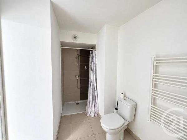 Appartement T1 à vendre  1 pièce - 39 m 2   COGOLIN  - 83