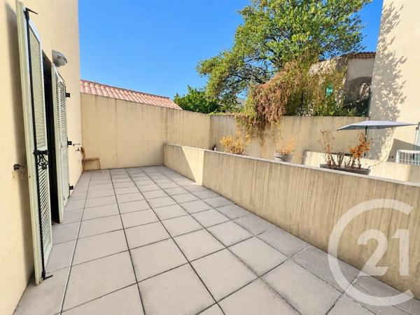 Appartement T1 à vendre  1 pièce - 39 m 2   COGOLIN  - 83