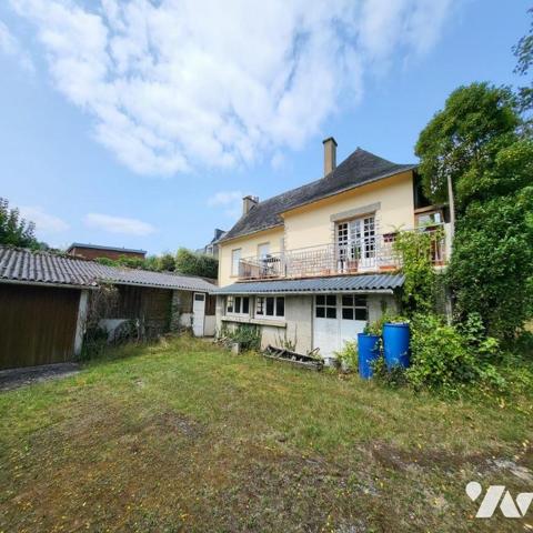 Maison d'habitation à vendre proche centre de Châteauneuf du Faou, Finistère 29