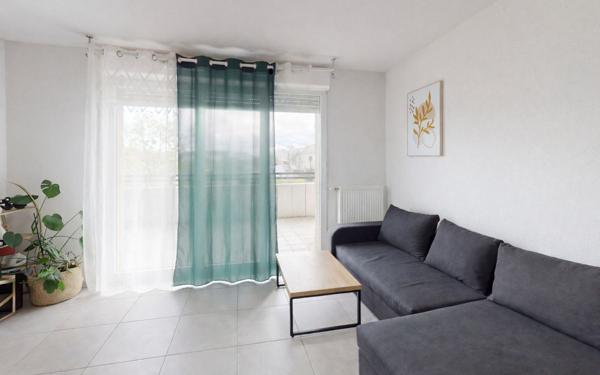 Appartement à vendre    3 pièces • 65 m2 Cugnaux