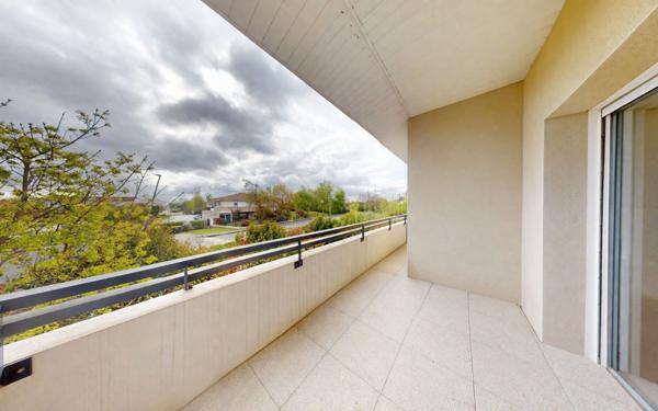 Appartement à vendre    3 pièces • 65 m2 Cugnaux