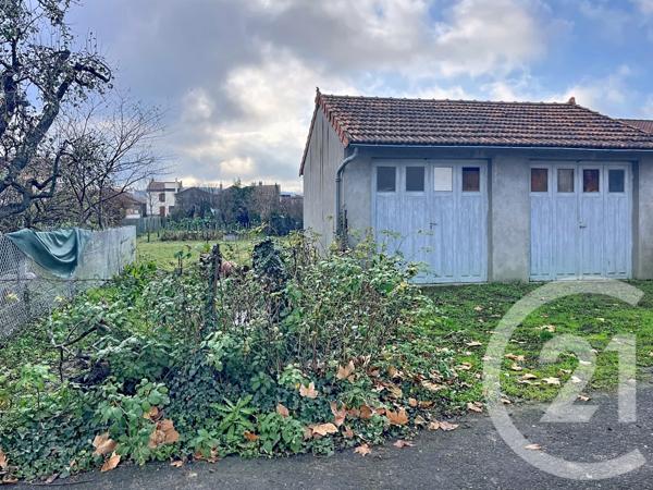 Terrain à vendre  800 m2 RIOM - 63