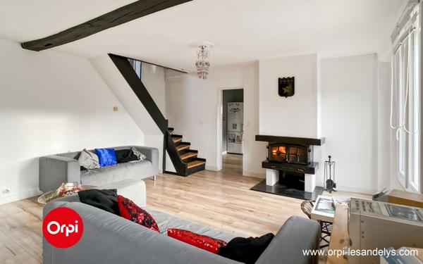 Maison à vendre    4 pièces • 103 m2 Charleval