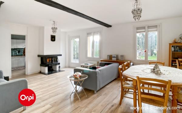 Maison à vendre    4 pièces • 103 m2 Charleval