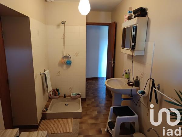 Mas 5 pièces de 123 m² à Les Assions (07140)