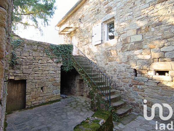 Mas 5 pièces de 123 m² à Les Assions (07140)