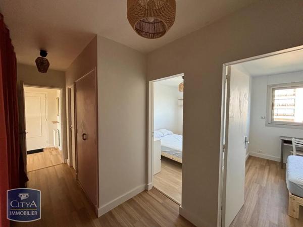 Appartement à louer 4 pièces 86.01m² Nantes (44200)