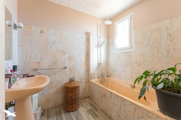 Maison à vendre |  Le Crès |  6 pièces | 190 m²