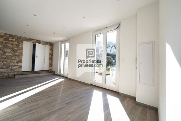 SAINT-MARTIN-D'HERES T3 de 64m2 + Parking