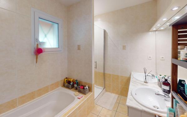 Maison à vendre    5 pièces •  Auterive