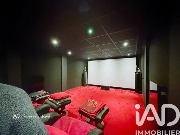 Maison à vendre 8 pièces 182 m² Cherisy