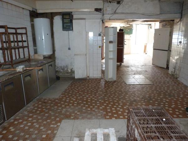 Vente Immeuble 6 pièces à Saint-Genou