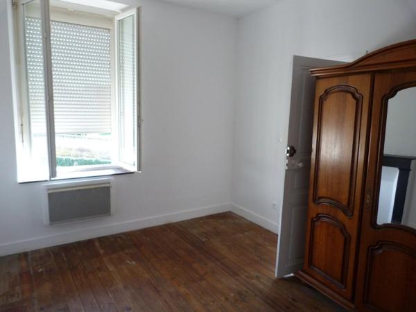 Vente Immeuble 6 pièces à Saint-Genou