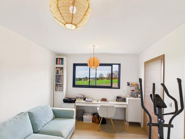 Maison contemporaine avec piscine et vaste terrain – Miramont-de-Guyenne