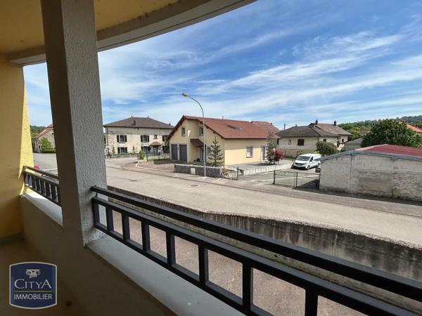 Appartement à louer 2 pièces 50.2m² Mandeure (25367)