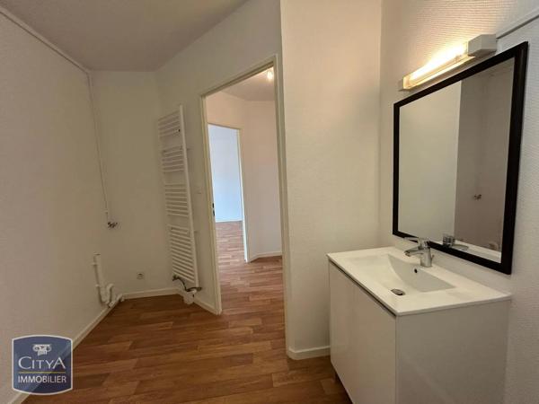 Appartement à louer 2 pièces 50.2m² Mandeure (25367)