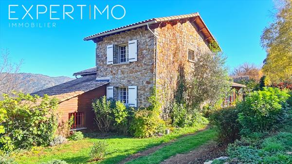Saint-Jean-du-Gard (30270) Propriété comprenant deux maisons dont une avec piscine intérieure chauffée