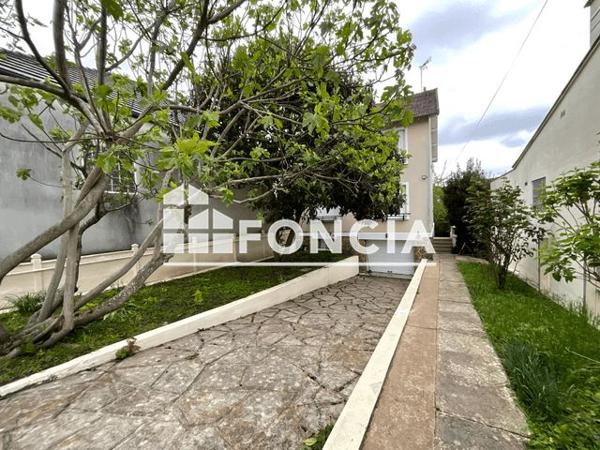 À vendre Maison 9 pièces 172 m² - Chilly-mazarin 91380