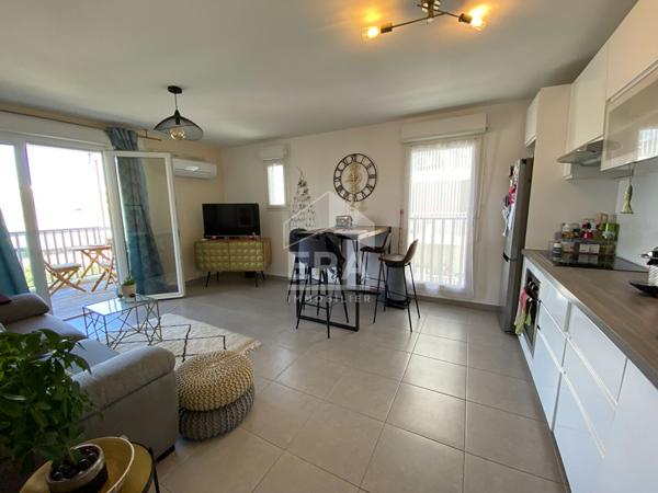 Appartement meublé à louer Marseille 10ème 3 pièces 57m2  Résidence sécurisée de 2019  Lumineux  Grande Terrasse 18m2 Parking privé