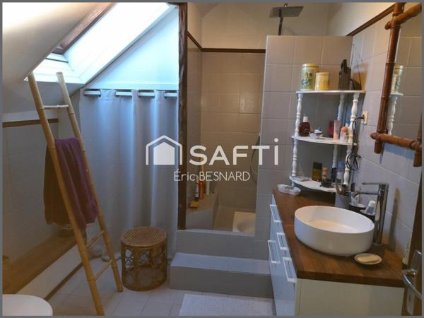 Maison de village 5 pièces 110m2 environ 37420 Avoine