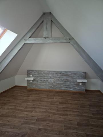 MAISON A RAIMBEAUCOURT avec cour