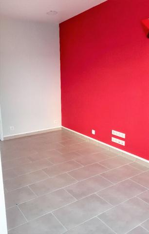 Local commercial 52m² neuf - CENTRE VILLE- IDEAL FRANCHISE