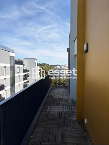 Location Appartement 5 pièces 95.7 m² - Rueil-malmaison 92500
