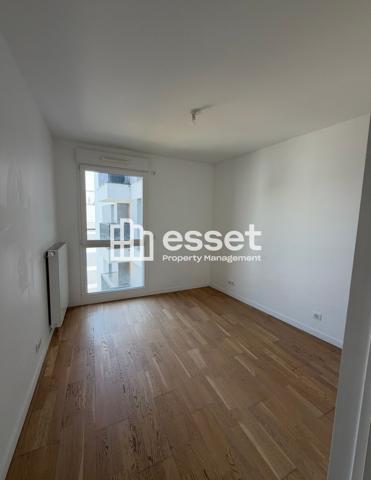 Location Appartement 5 pièces 95.7 m² - Rueil-malmaison 92500