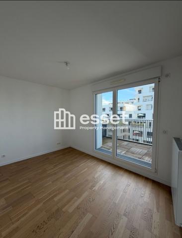 Location Appartement 5 pièces 95.7 m² - Rueil-malmaison 92500