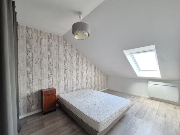Appartement
                                                                                                                                                                                                                                                                                                                        3 pièce(s)                                                                                                                                                                                                          2 chambre(s)                                                                                                                                                                                                          81  m²