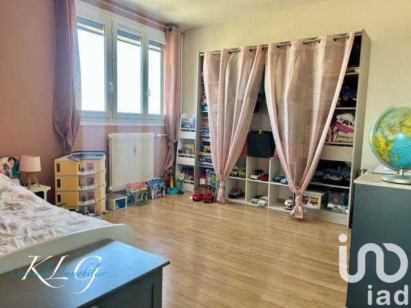 Appartement 4 pièces de 82 m² à Luisant (28600)