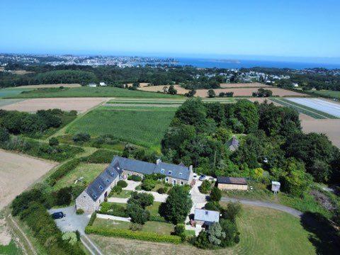 Élégante Propriété de Charme aux Portes de Perros-Guirec
