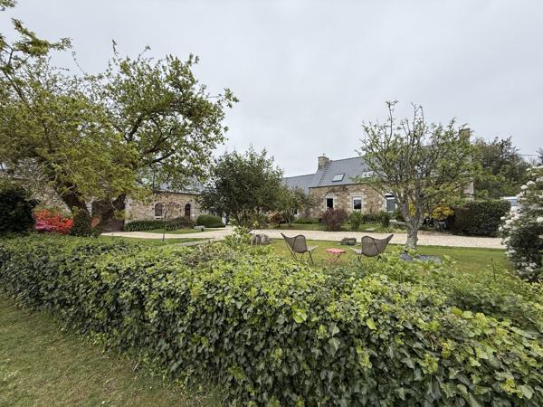 Élégante Propriété de Charme aux Portes de Perros-Guirec