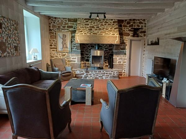 Élégante Propriété de Charme aux Portes de Perros-Guirec