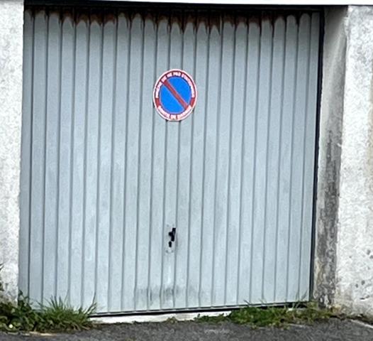 Parking à LORIENT, 56100 -