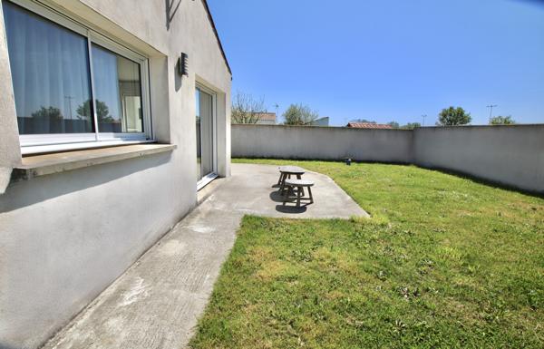 Lumineux plain pied - Proche de toutes commodités