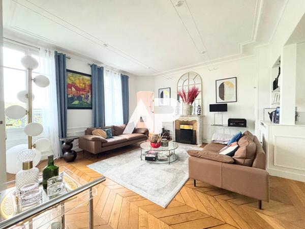 Demeure de prestige, 9 pièces 220 m² €1 385 000 ** - Référence 1358