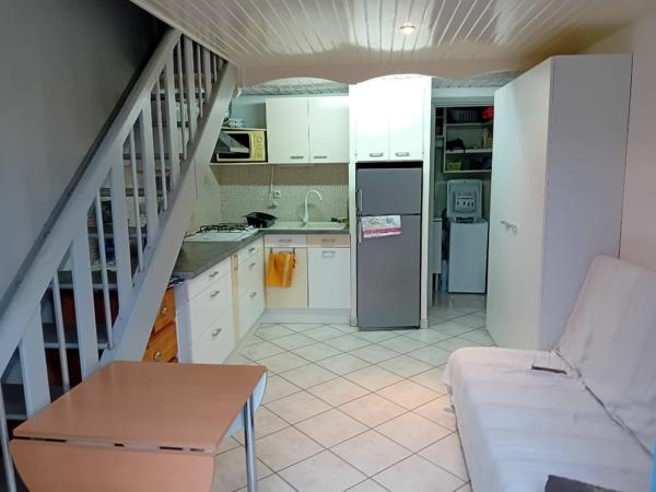 CABANES DE FLEURY PAVILLON T1 MEZZANINE