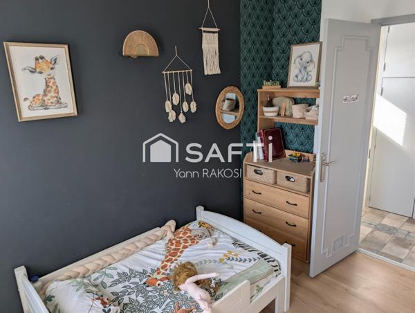 Maison 85 m², 3 chambres, jardin, véranda, dépendance