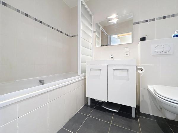 Maison à vendre 5 pièces ETREMBIERES (74)