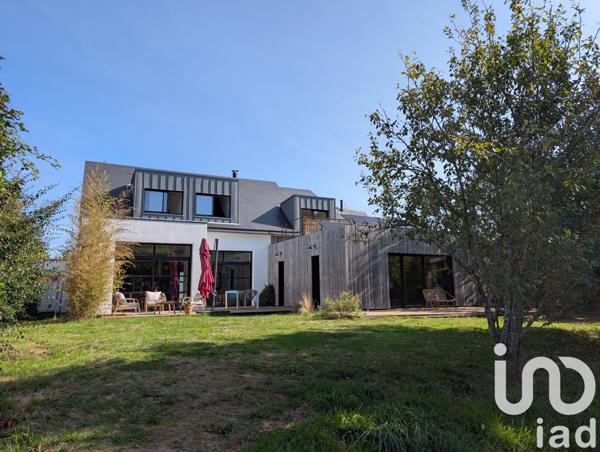 Maison à vendre 8 pièces 224 m² Le Hézo